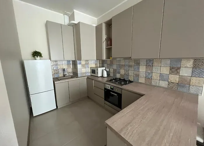 House в центрі з бомбосховищем і критим приватним паркінгом Appartement